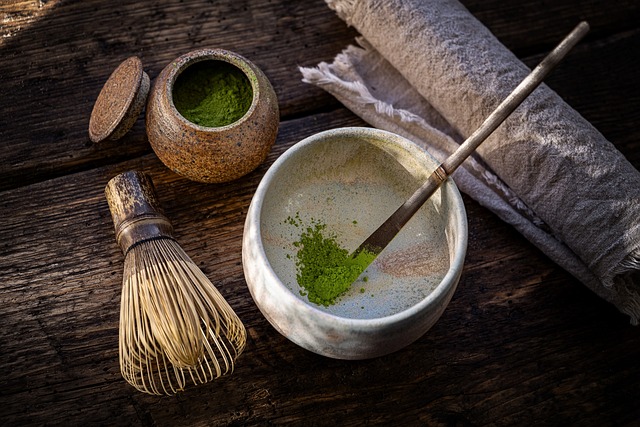 matcha prášek